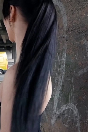 2017-05-25-selena-outdoor-smoke