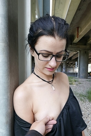 2018-01-29-aria-greek-outdoor-nerd-set