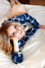 Adele thin girl beauty Preview picture 3