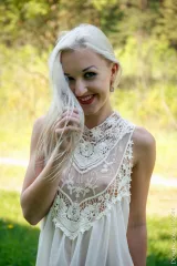 Adeline White dandelion Preview picture 1