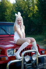 Adeline White rabbit Preview picture 5