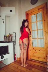 Dasha like kitty in lomostyle nude photoshoot Preview picture 3