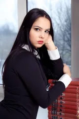 Iris Candy nude Gypsy teen Preview picture 1