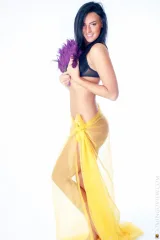 Lilly elegant naked babe pretty smile Preview picture 1