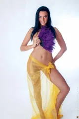 Lilly elegant naked babe pretty smile Preview picture 5