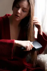 Rebeka Ruby morning orgasm with brush Preview picture 2