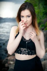Sabrina milk and honey girl naked at the river Preview picture 4
