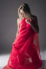 Vanesa naked in studio Preview picture 1